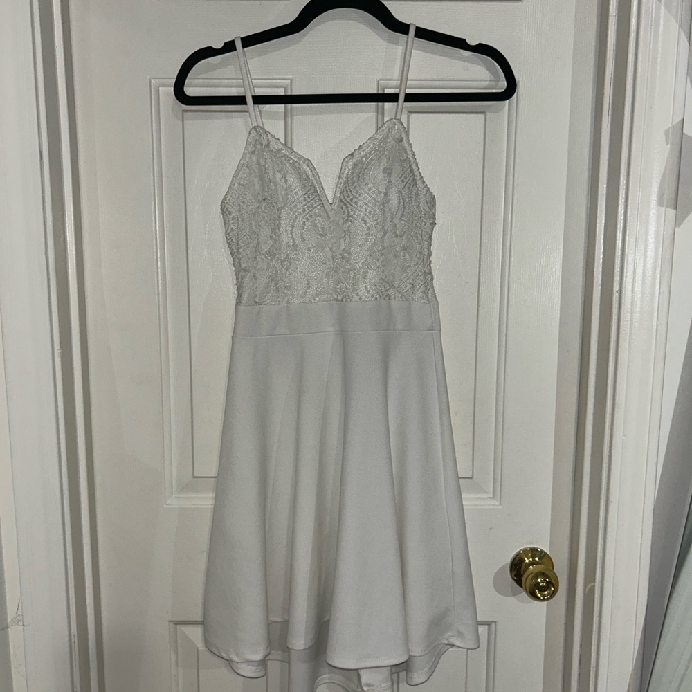 White Almost Famous Mini Dress Size Small